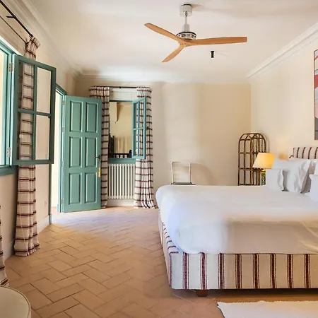 Villa Tiempo Y Silencio By Grupo Cappuccino