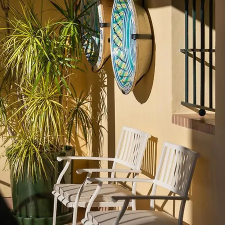 Tiempo Y Silencio By Grupo Cappuccino Villa Seville